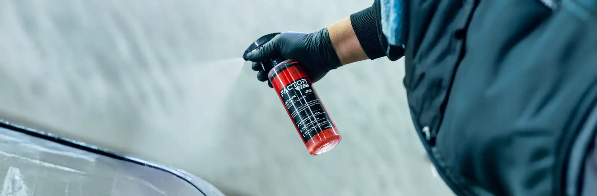 factor360 markalı 500 ml seramik hızlı cila ürünü uygulama görseli