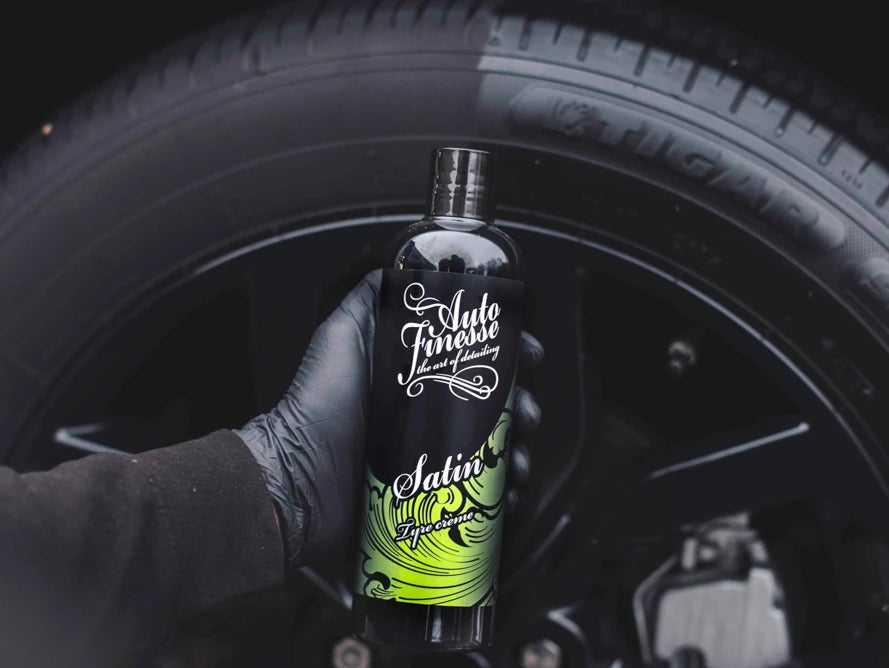 Auto Finesse Lastik Parlatıcı Jel - Satin 500 ml