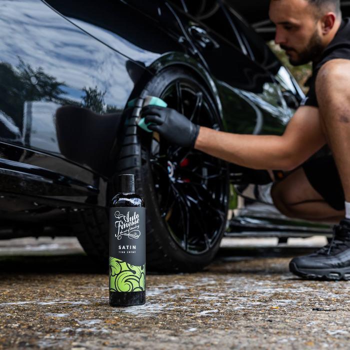 Auto Finesse Lastik Parlatıcı Jel - Satin 500 ml