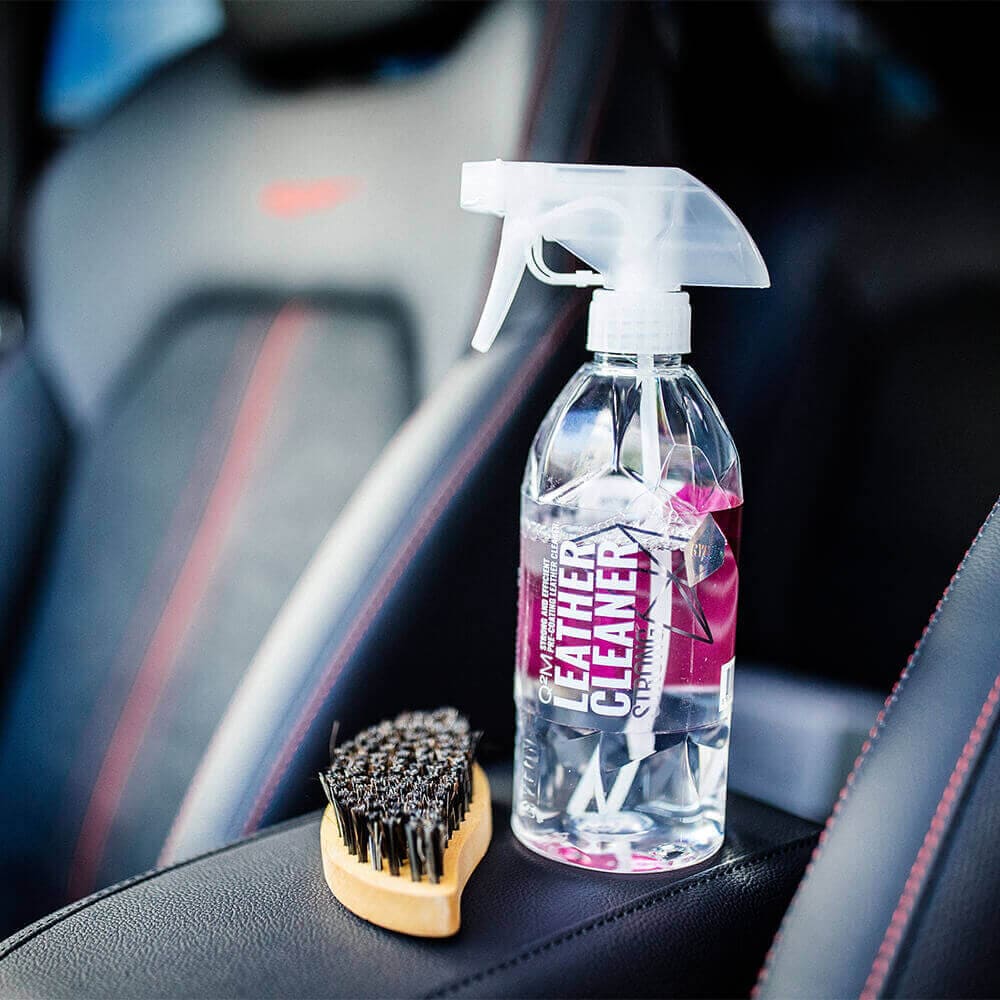 GYEON Q²M Leather Brush At Kılı Deri Temizlik Fırçası