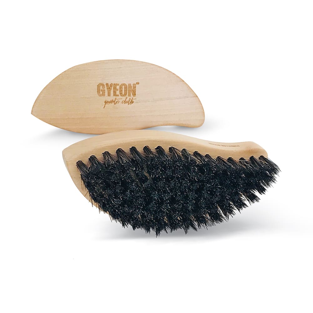 GYEON Q²M Leather Brush At Kılı Deri Temizlik Fırçası