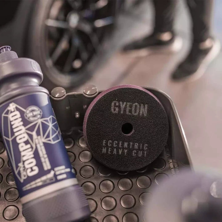 GYEON Q²M Compound+ Plus Ağır Çizik Giderici Kalın Pasta 1000 ML