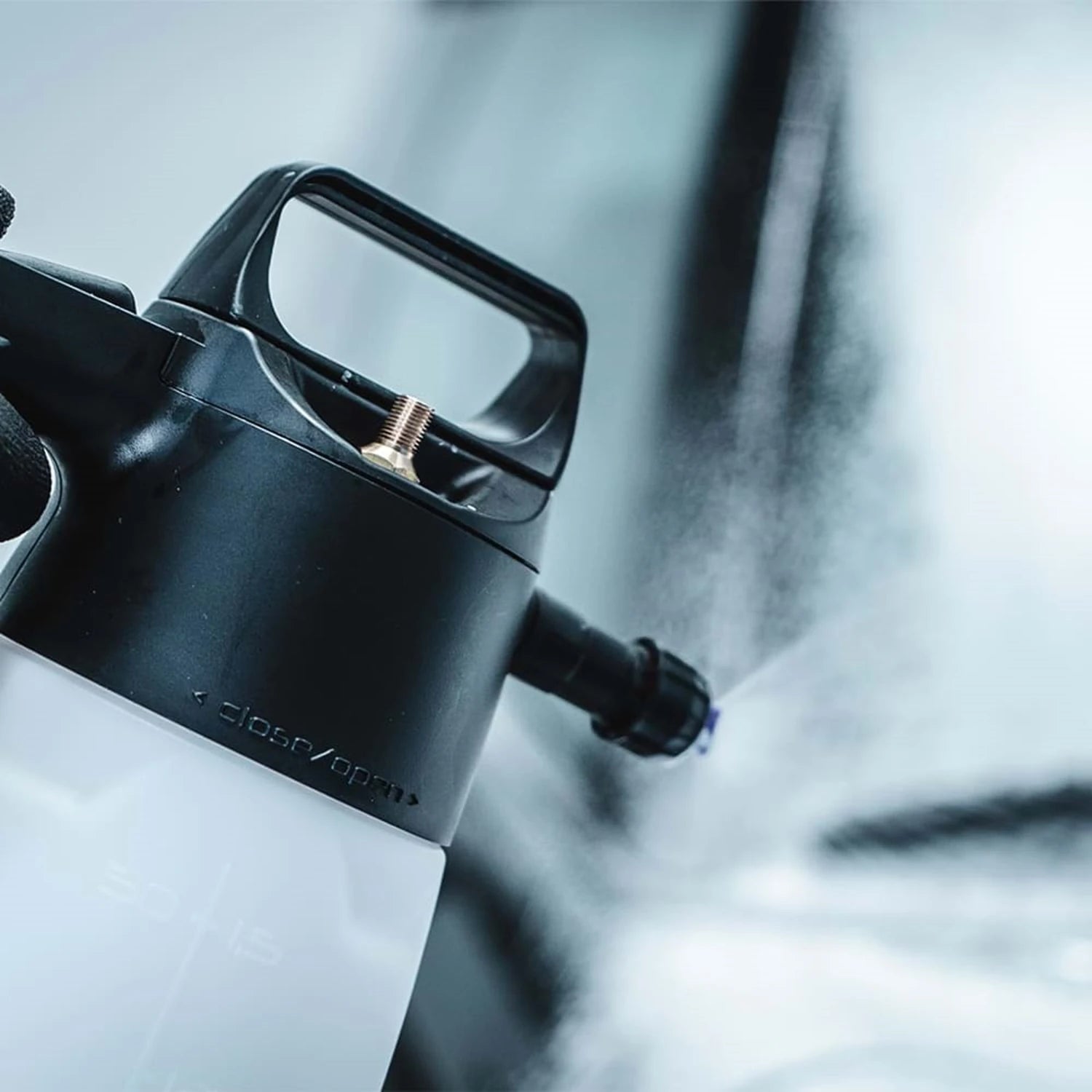 IK FOAM PRO 2+ Plus Köpük Yapıcı Hava Kompresör Bağlantılı Kimyasal Dayanımlı Basınçlı Pompa 2 Litre